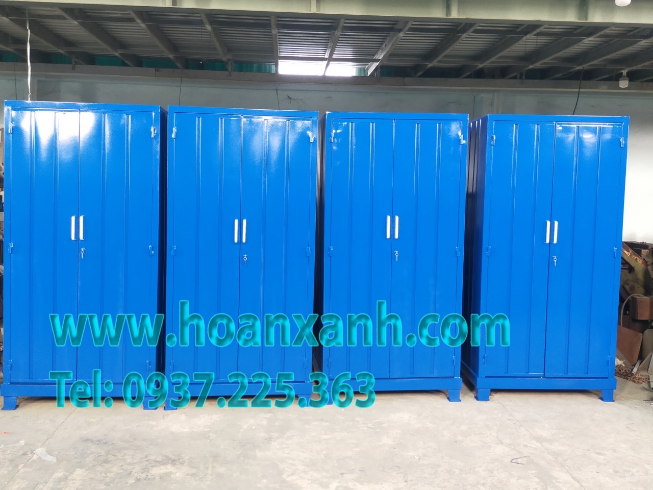 tu treo đồ nghề