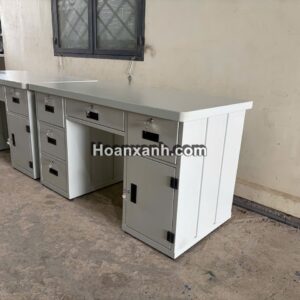 bàn làm việc