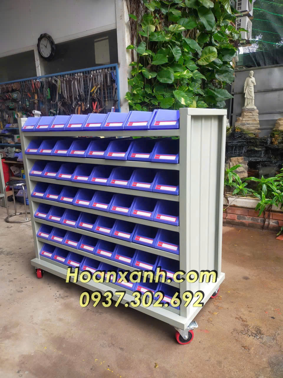 Kệ dụng cụ cơ khí